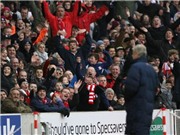 Bóng đá anh, ngoại hạng anh, lịch thi đấu euro 2012, Wenger “nổi đóa” với CĐV Stoke